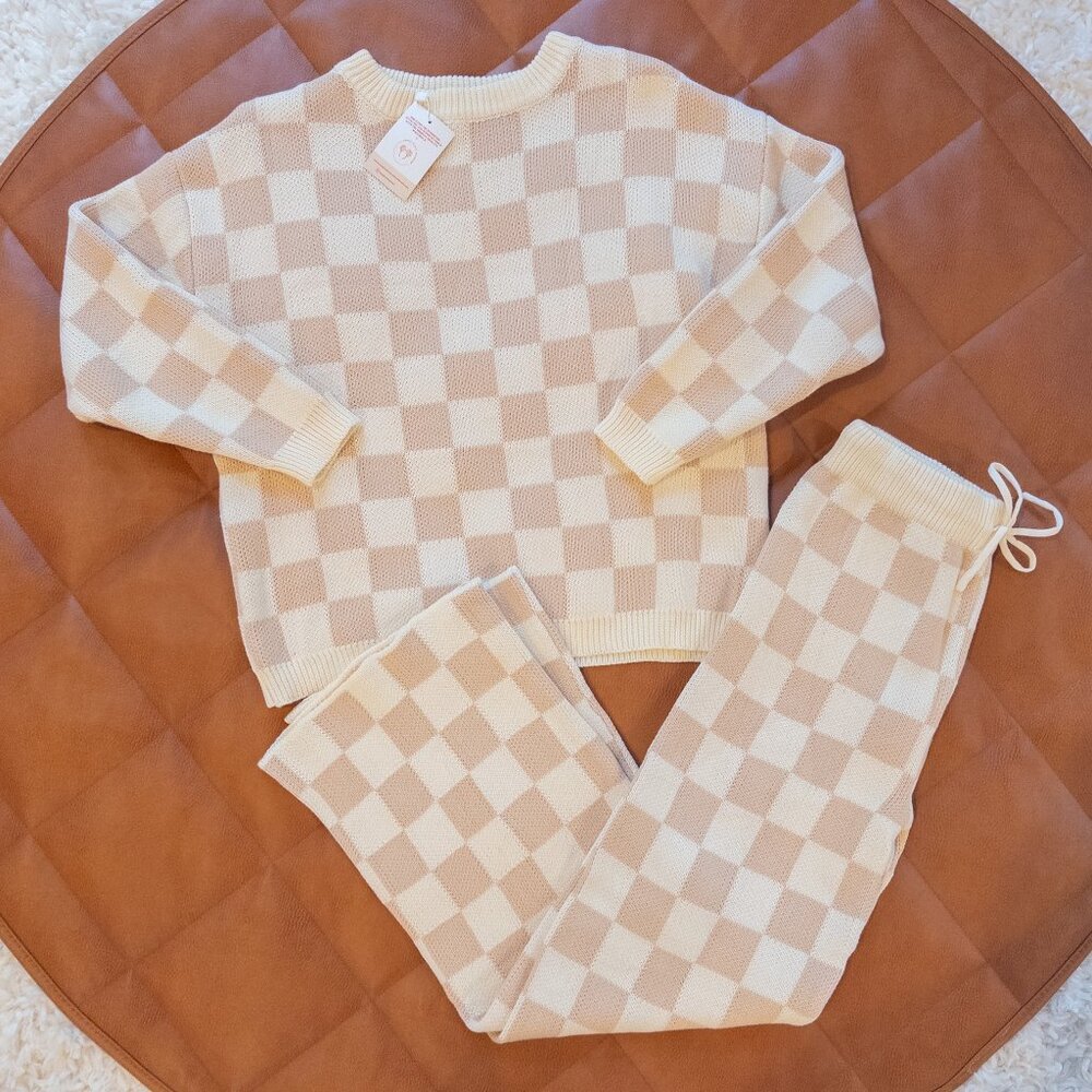 NEW XS Magical Mamas checkered knit sweater pants set